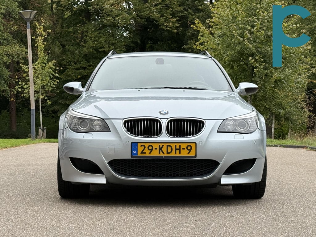 BMW M5 5-serie Touring Volleder l toptstaat l onderhoud l Silverstone II int + ext