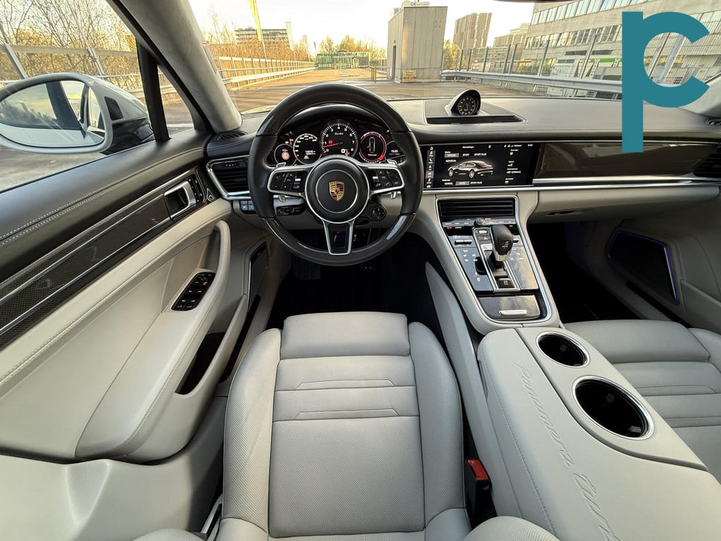 Porsche Panamera 4.0 Turbo Origineel NL auto Dealer onderhouden Full Option