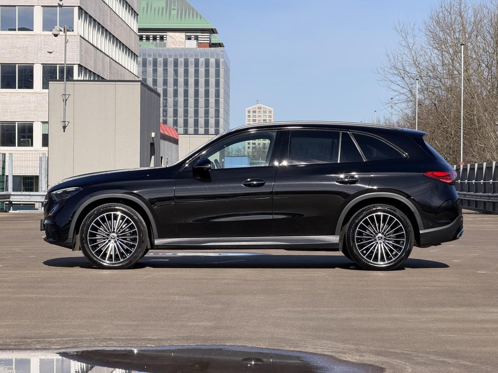 Mercedes-Benz GLC 200 4MATIC AMG Line Pano 360º HeadUp Laser MB Garantie